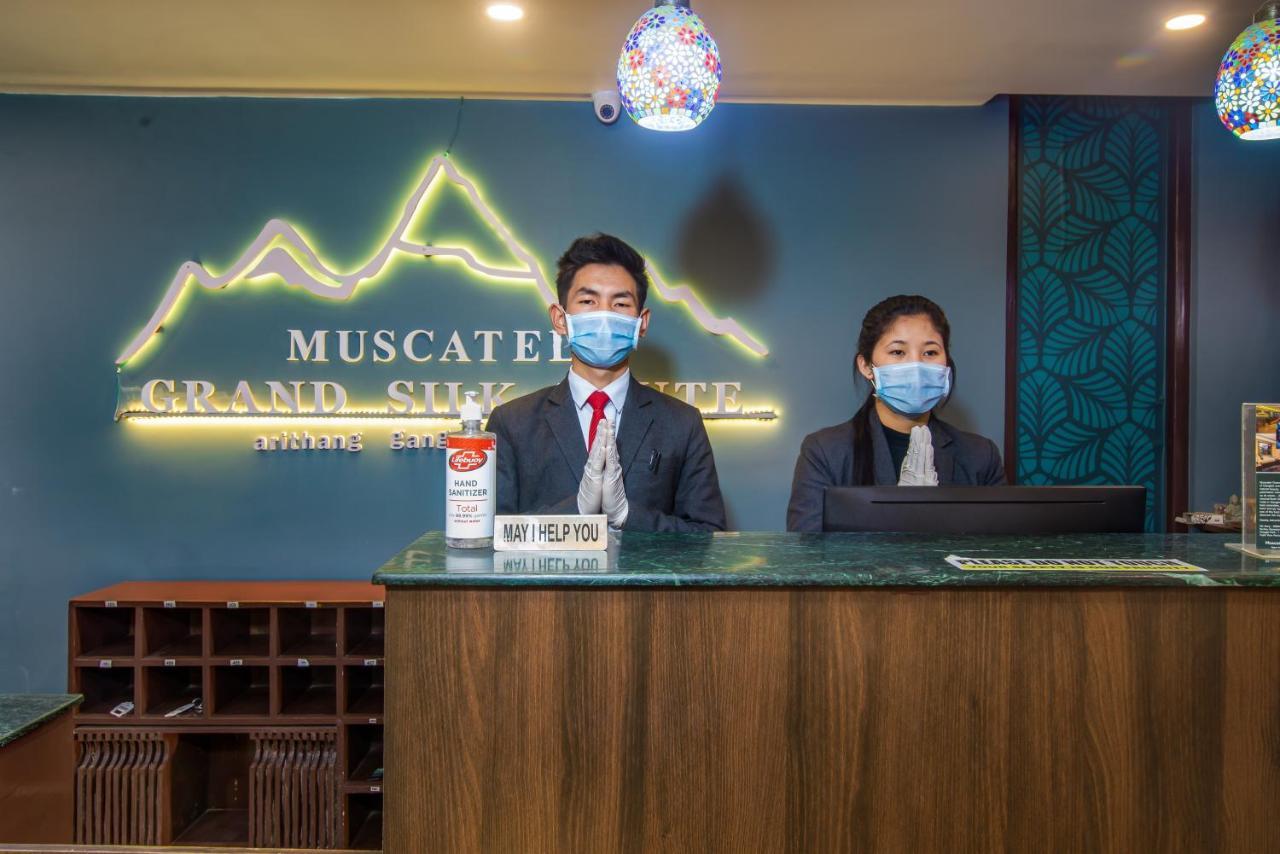 Muscatel Grand Silkroute - 300 Mts From Mg Marg Gangtok Bagian luar foto